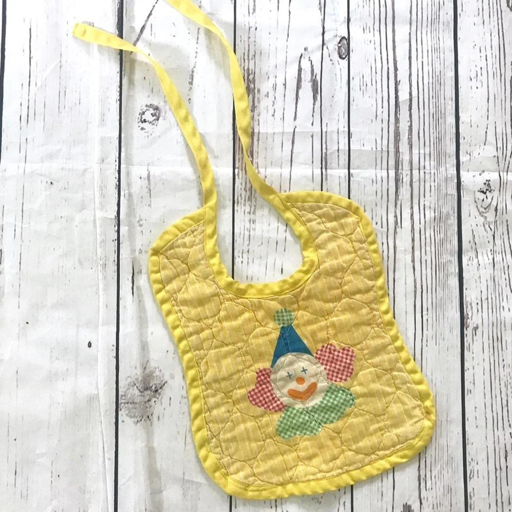 Vintage 1970’s yellow clown quilted cotton bib